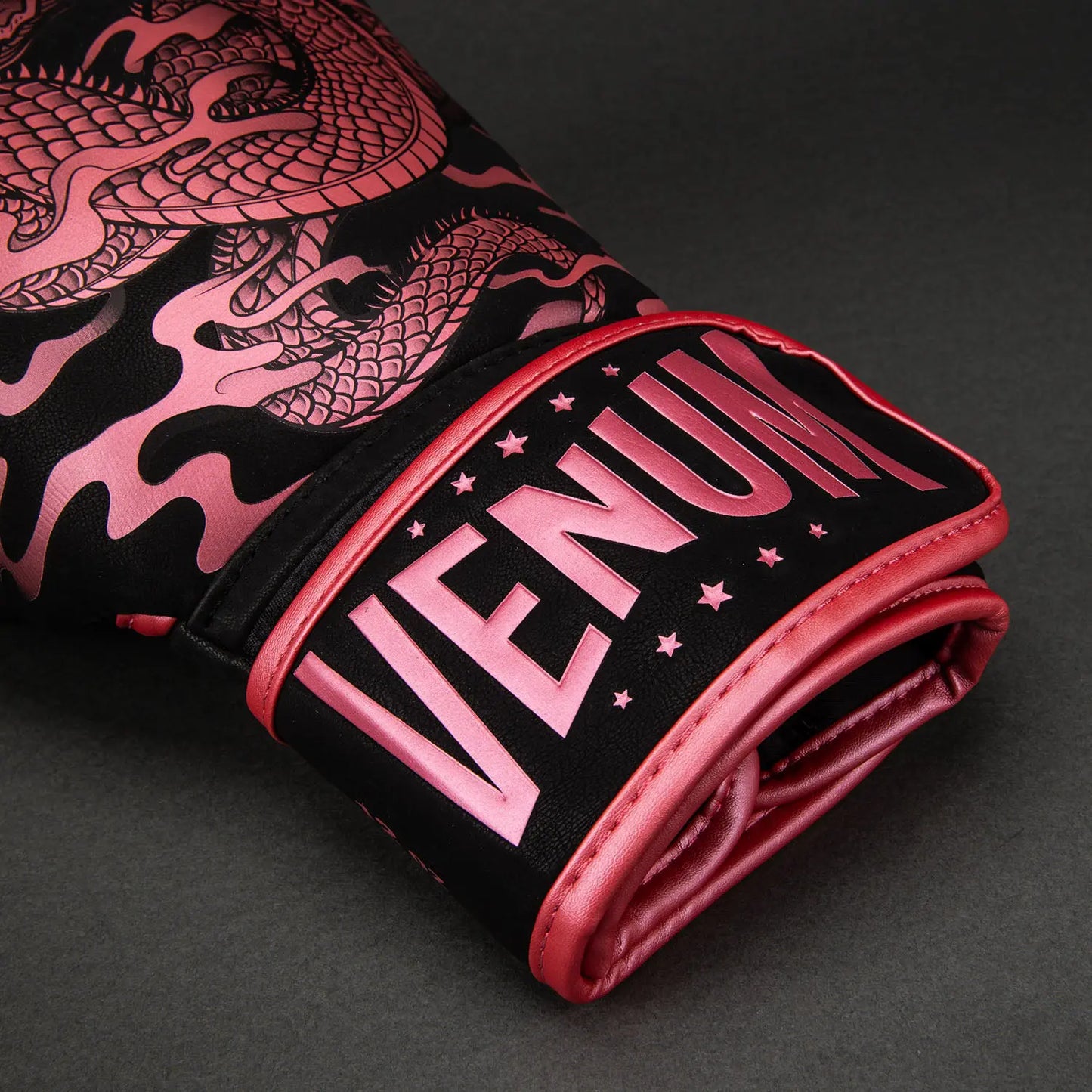 Venum Dragon's Flight - Black/Metallic Pink