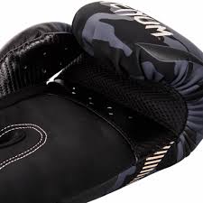 VENUM IMPACT BOXING GLOVES - Dark Camo / Sand