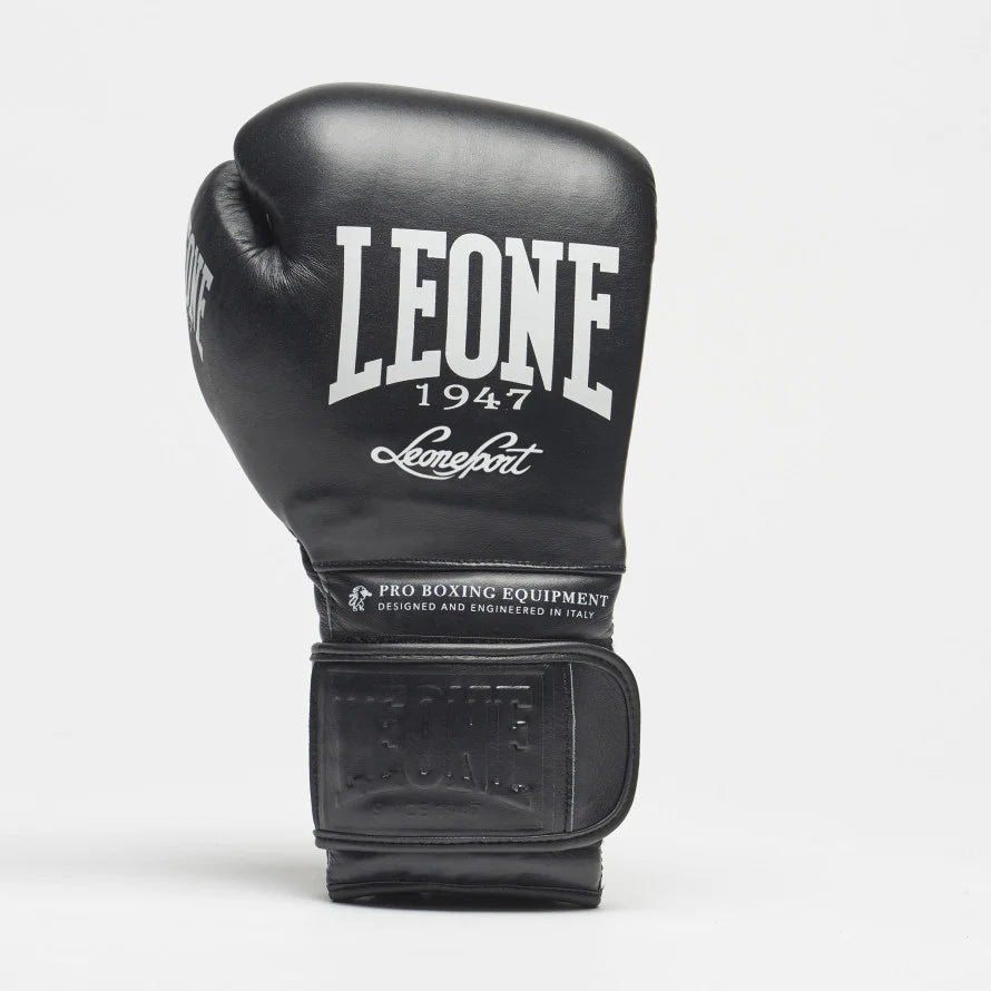 LEONE "THE GREATEST" BOXING GLOVES - Black or White