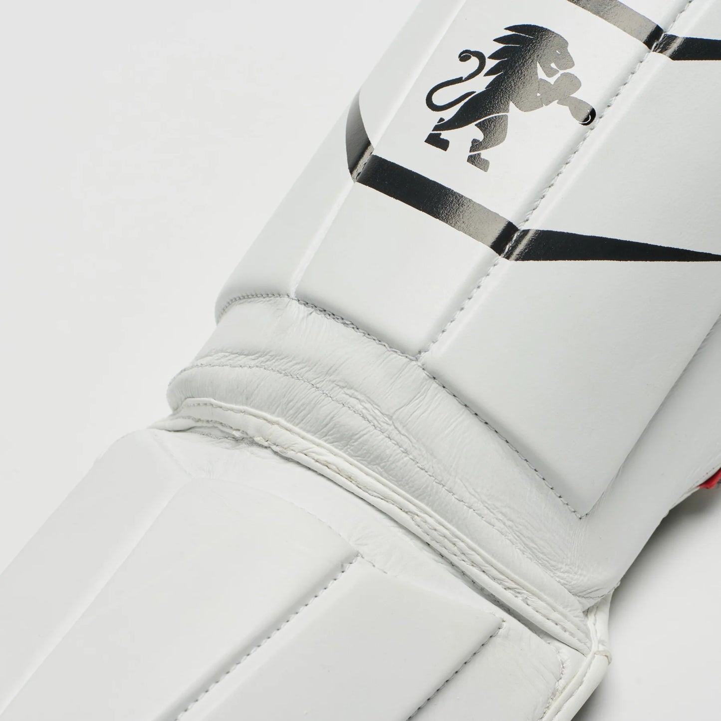 LEONE REVO PERFORMANCE SHIN GUARDS - Black or White