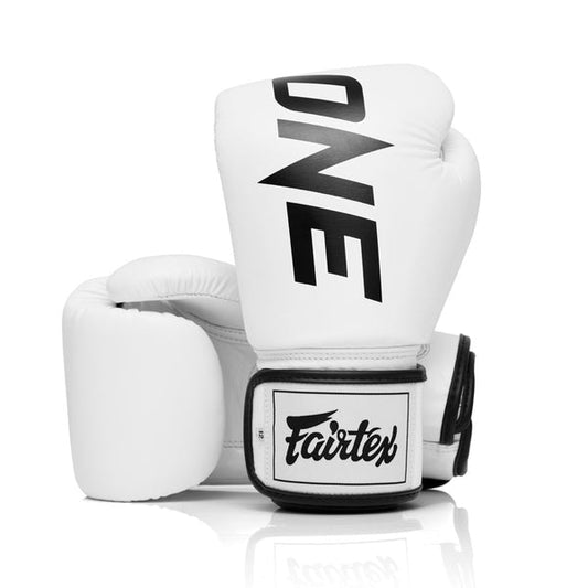 FAIRTEX ONE CHAMPIONSHIP BOXING GLOVES - White