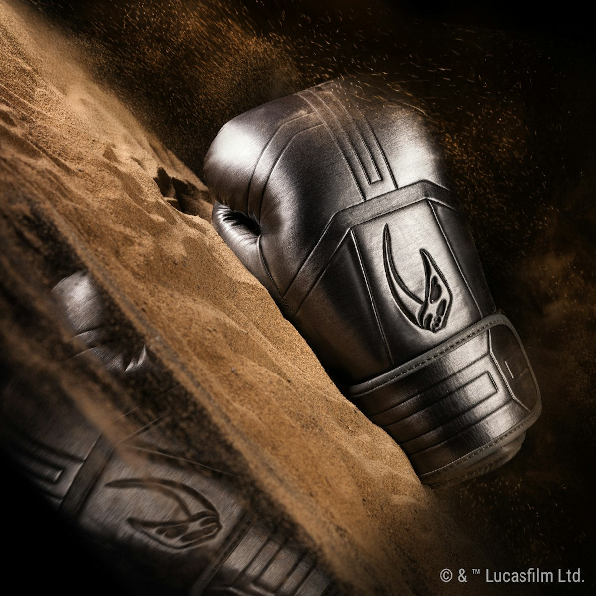 Hayabusa Star Wars Boxing Gloves - The Mandalorian