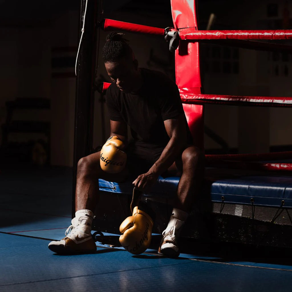 Techniques Akala Professional Boxing Gloves - Gold