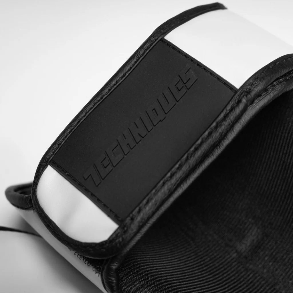 Techniques DST2 Scheenbeschermers - Zwart of Wit