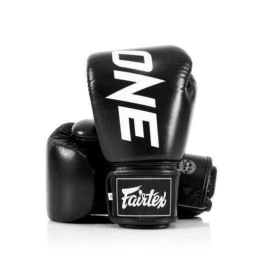 FAIRTEX ONE CHAMPIONSHIP BOXING GLOVES - Black