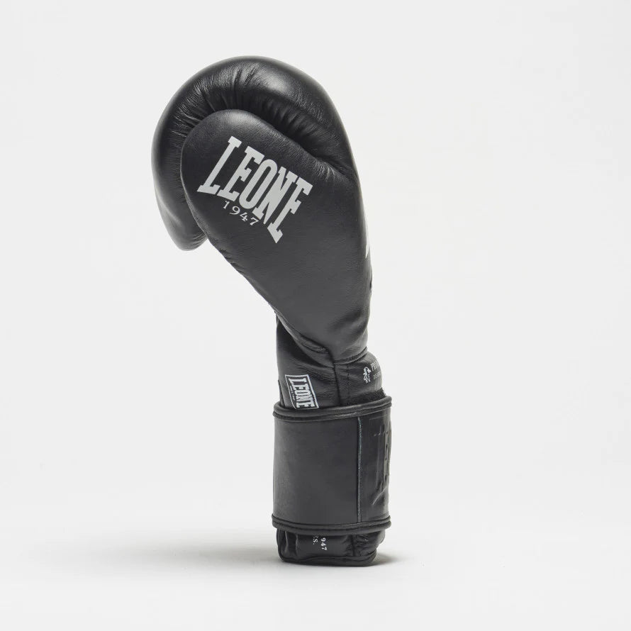 LEONE "THE GREATEST" BOXING GLOVES - Black or White