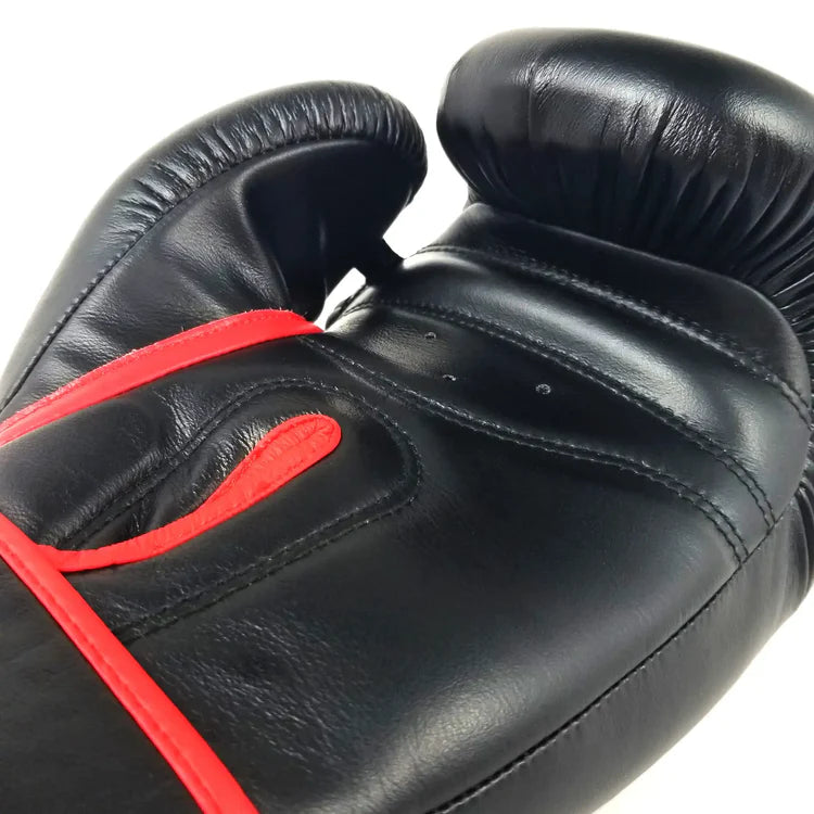 RIVAL RS4 AERO SPARRING GLOVES - Black or Red