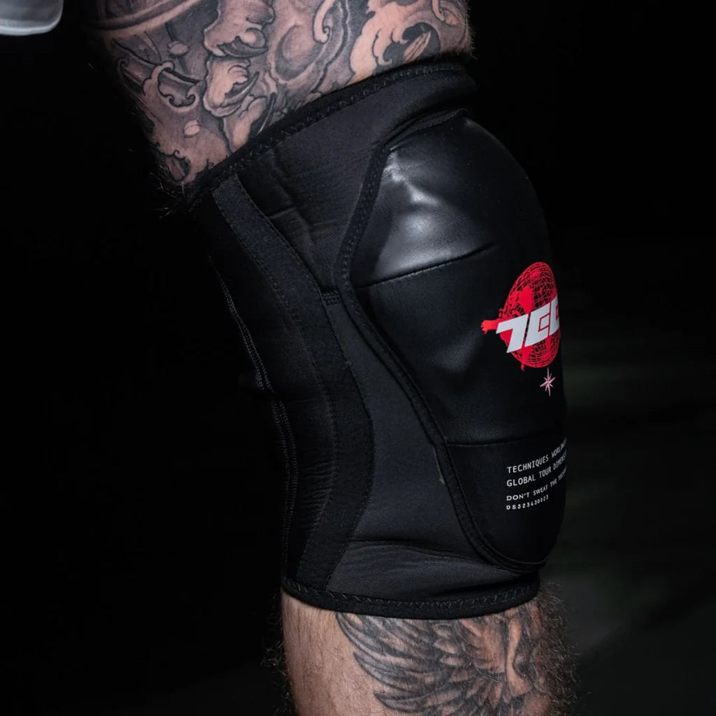 Techniques Worldwide Knee Guards